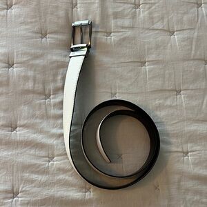 Haggar reversible Black and White Belt